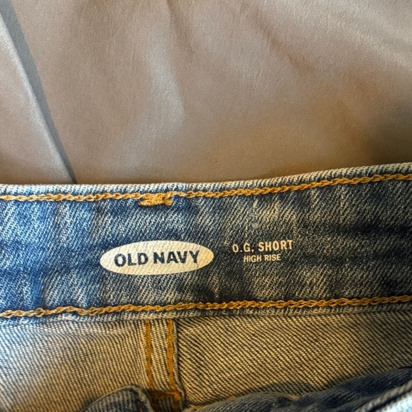 Old Navy Frayed Blue Jean Shorts - Picture 2 of 7